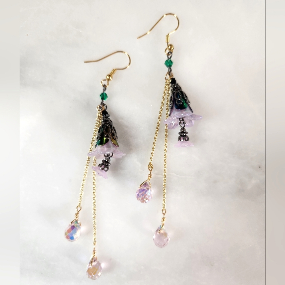 Handmade Lucite Flower Drop Earrings